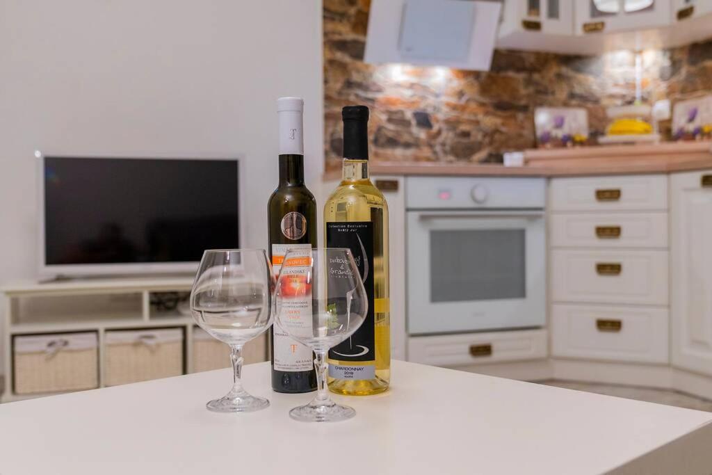 Provensalsky Rodinny Apartman Mandolina Bojnice Zewnętrze zdjęcie